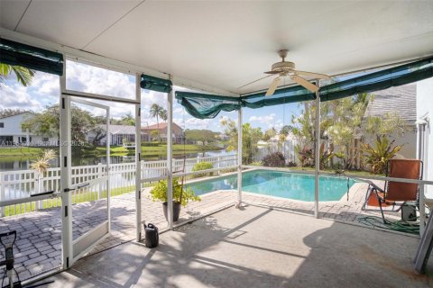 Villa ou maison à vendre à Davie, Floride: 3 chambres, 167.32 m2 № 2153702 - photo 7