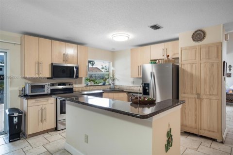 Villa ou maison à vendre à Davie, Floride: 3 chambres, 167.32 m2 № 2153702 - photo 13