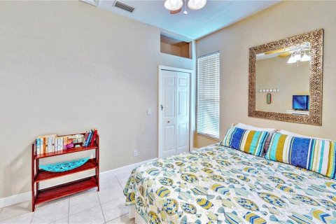 House in Placida, Florida 3 bedrooms, 106.28 sq.m. № 1886225 - photo 12