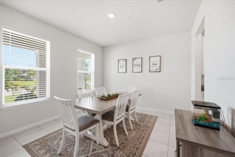 Casa en venta en Bradenton, Florida, 5 dormitorios, 276.29 m2 № 2313106 - foto 8