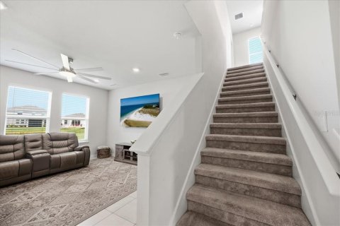 Casa en venta en Bradenton, Florida, 5 dormitorios, 276.29 m2 № 2313106 - foto 16