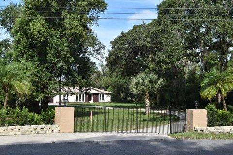 Villa ou maison à vendre à Winter Springs, Floride: 4 chambres, 218.32 m2 № 1898983 - photo 4