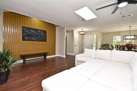 Villa ou maison à vendre à Winter Springs, Floride: 4 chambres, 218.32 m2 № 1898983 - photo 12