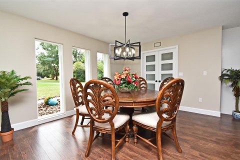 Villa ou maison à vendre à Winter Springs, Floride: 4 chambres, 218.32 m2 № 1898983 - photo 7