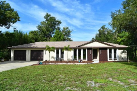 Villa ou maison à vendre à Winter Springs, Floride: 4 chambres, 218.32 m2 № 1898983 - photo 2