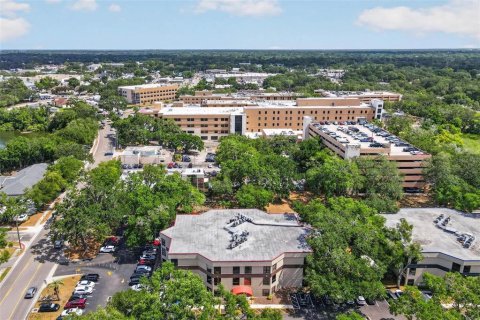 Commercial property in Brandon, Florida 184.23 sq.m. № 2213317 - photo 29