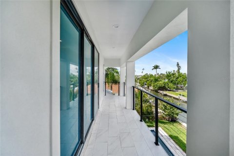 Casa en venta en Longboat Key, Florida, 4 dormitorios, 381.46 m2 № 1873488 - foto 17
