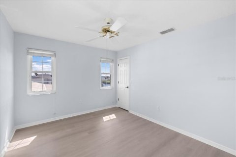 Casa en venta en Hernando Beach, Florida, 3 dormitorios, 235.23 m2 № 2418771 - foto 27
