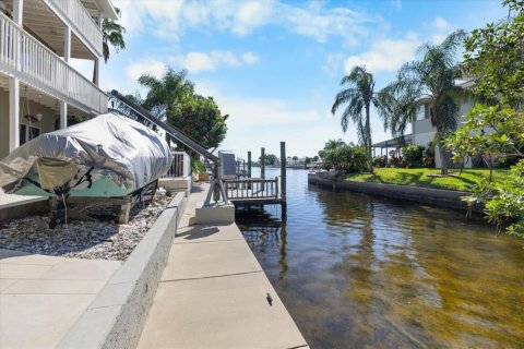 Casa en venta en Hernando Beach, Florida, 3 dormitorios, 235.23 m2 № 2418771 - foto 6