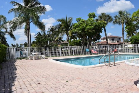 Condominio en venta en Pompano Beach, Florida, 1 dormitorio, 65.03 m2 № 2261981 - foto 15