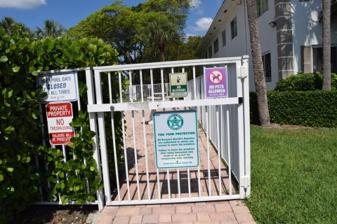 Condominio en venta en Pompano Beach, Florida, 1 dormitorio, 65.03 m2 № 2261981 - foto 14