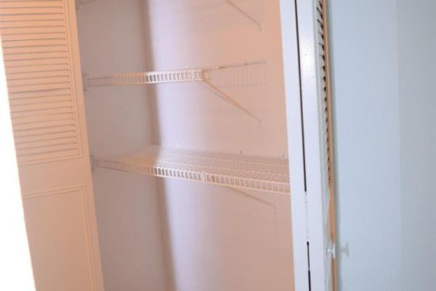 Condominio en venta en Pompano Beach, Florida, 1 dormitorio, 65.03 m2 № 2261981 - foto 6