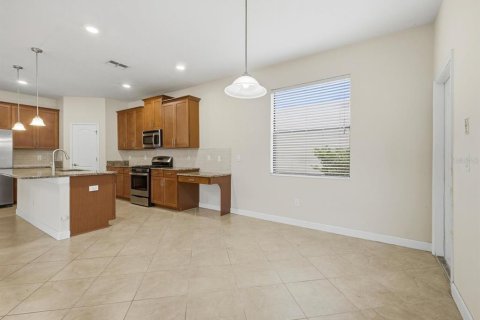 Villa ou maison à vendre à Winter Garden, Floride: 5 chambres, 228.08 m2 № 2148081 - photo 22