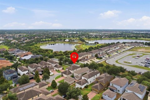 Villa ou maison à vendre à Winter Garden, Floride: 5 chambres, 228.08 m2 № 2148081 - photo 8