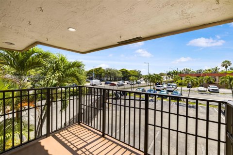 Apartment in Miami, Florida 2 bedrooms, 82.22 sq.m. № 1888952 - photo 20