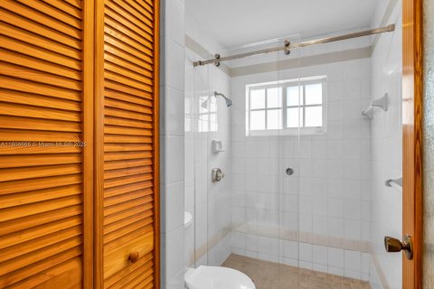 Купить виллу или дом в Хайалиа, Флорида 3 спальни, 132.39м2, № 1760795 - фото 23