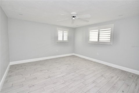 Villa ou maison à vendre à New Port Richey, Floride: 3 chambres, 163.42 m2 № 1916054 - photo 13