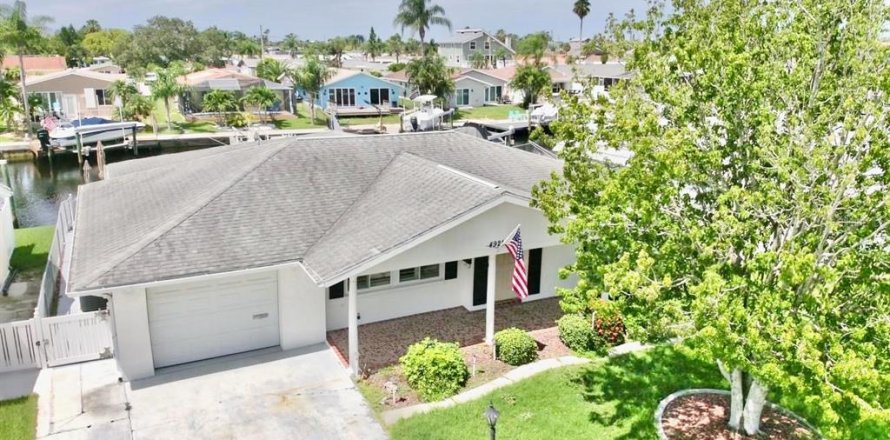Villa ou maison à New Port Richey, Floride 3 chambres, 163.42 m2 № 1916054