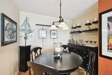 Condo in Tampa, Florida, 2 bedrooms  № 1516257 - photo 8