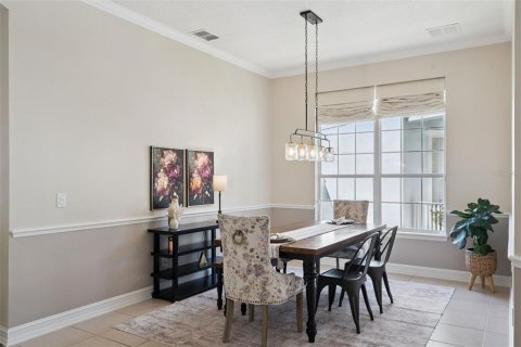 Villa ou maison à vendre à Orlando, Floride: 3 chambres, 240.52 m2 № 2437209 - photo 4
