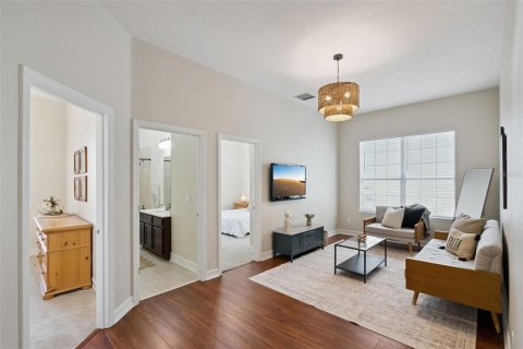 Villa ou maison à vendre à Orlando, Floride: 3 chambres, 240.52 m2 № 2437209 - photo 15