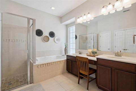 Villa ou maison à vendre à Orlando, Floride: 3 chambres, 240.52 m2 № 2437209 - photo 14