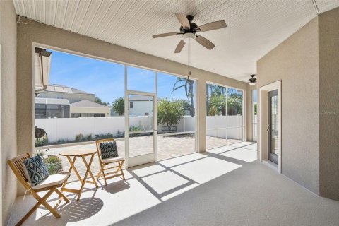 Villa ou maison à vendre à Orlando, Floride: 3 chambres, 240.52 m2 № 2437209 - photo 21