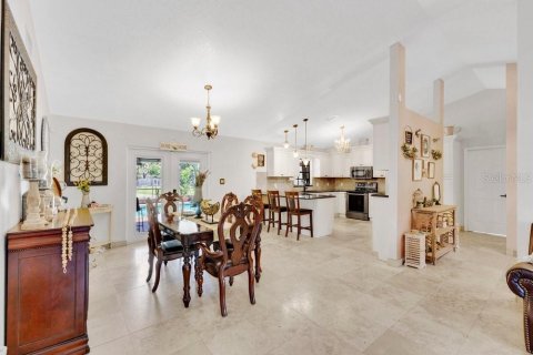 Casa en venta en Auburndale, Florida, 3 dormitorios, 150.5 m2 № 2157113 - foto 8