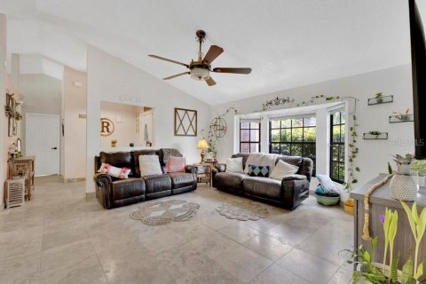 Casa en venta en Auburndale, Florida, 3 dormitorios, 150.5 m2 № 2157113 - foto 7