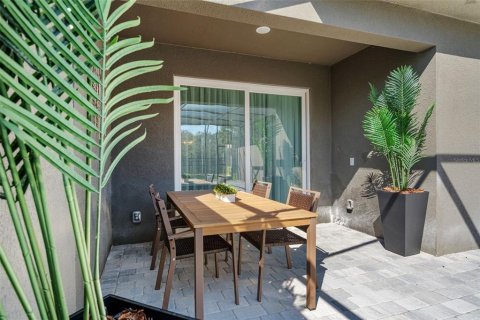 Townhouse in Kissimmee, Florida 5 bedrooms, 198.25 sq.m. № 2217128 - photo 5