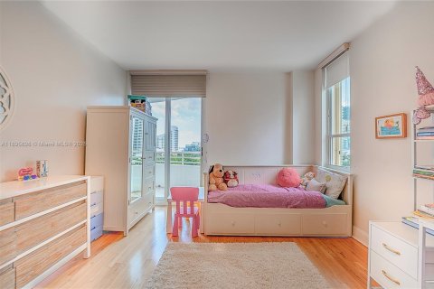Copropriété à vendre à Miami, Floride: 2 chambres, 118.91 m2 № 1950366 - photo 14