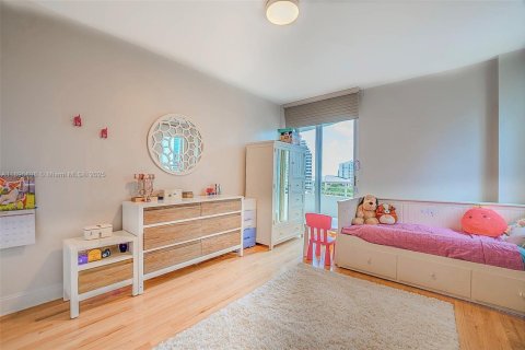Copropriété à vendre à Miami, Floride: 2 chambres, 118.91 m2 № 1950366 - photo 15