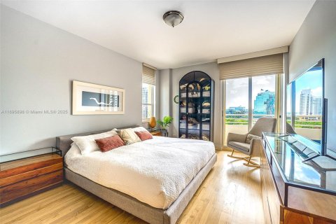 Copropriété à vendre à Miami, Floride: 2 chambres, 118.91 m2 № 1950366 - photo 9
