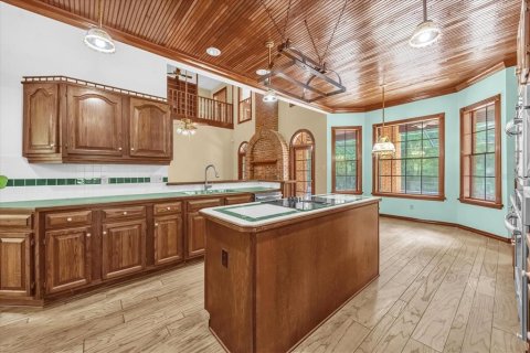 House in Winter Springs, Florida 4 bedrooms, 402.73 sq.m. № 1657530 - photo 19