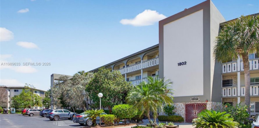 Condo à Coconut Creek, Floride, 2 chambres  № 2185848