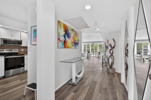 Copropriété à vendre à Coconut Creek, Floride: 2 chambres, 113.81 m2 № 2185848 - photo 6