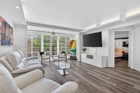 Copropriété à vendre à Coconut Creek, Floride: 2 chambres, 113.81 m2 № 2185848 - photo 22