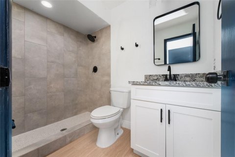 Condominio en venta en Altamonte Springs, Florida, 1 dormitorio, 73.58 m2 № 1295727 - foto 11