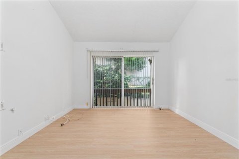 Condominio en venta en Altamonte Springs, Florida, 1 dormitorio, 73.58 m2 № 1295727 - foto 8