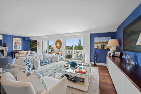 Condo in Palm Beach, Florida, 2 bedrooms  № 2158426 - photo 5