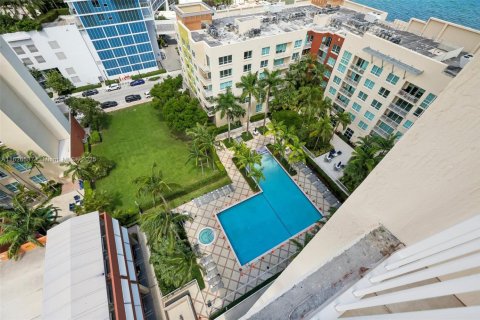 Купить кондоминиум в Майами, Флорида 2 спальни, 107.77м2, № 1988311 - фото 30