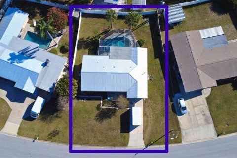 House in Sarasota, Florida 3 bedrooms, 154.87 sq.m. № 2109542 - photo 4