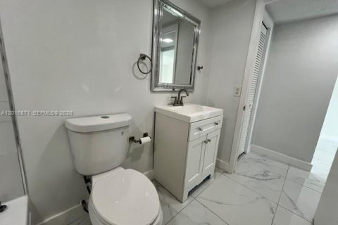Condominio en venta en Miami, Florida, 1 dormitorio, 57.97 m2 № 2145718 - foto 8