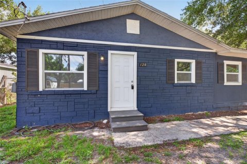 Villa ou maison à Tampa, Floride 4 chambres, 101.08 m2 № 2112863