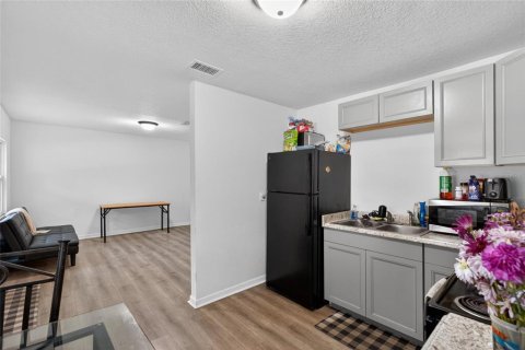 Купить виллу или дом в Тампа, Флорида 3 комнаты, 101.08м2, № 2112863 - фото 7