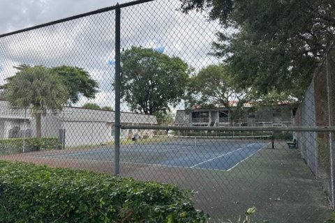 Condominio en venta en Plantation, Florida, 2 dormitorios, 83.89 m2 № 1983415 - foto 7