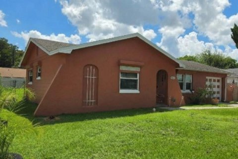 Villa ou maison à vendre à Orlando, Floride: 2 chambres, 97.27 m2 № 2388787 - photo 3