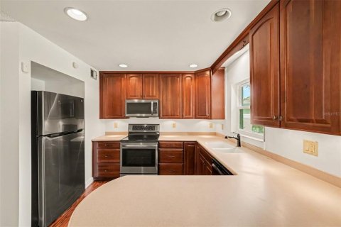 Villa ou maison à vendre à Orlando, Floride: 2 chambres, 97.27 m2 № 2388787 - photo 11