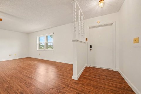 Villa ou maison à vendre à Orlando, Floride: 2 chambres, 97.27 m2 № 2388787 - photo 25