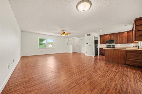 Villa ou maison à vendre à Orlando, Floride: 2 chambres, 97.27 m2 № 2388787 - photo 13